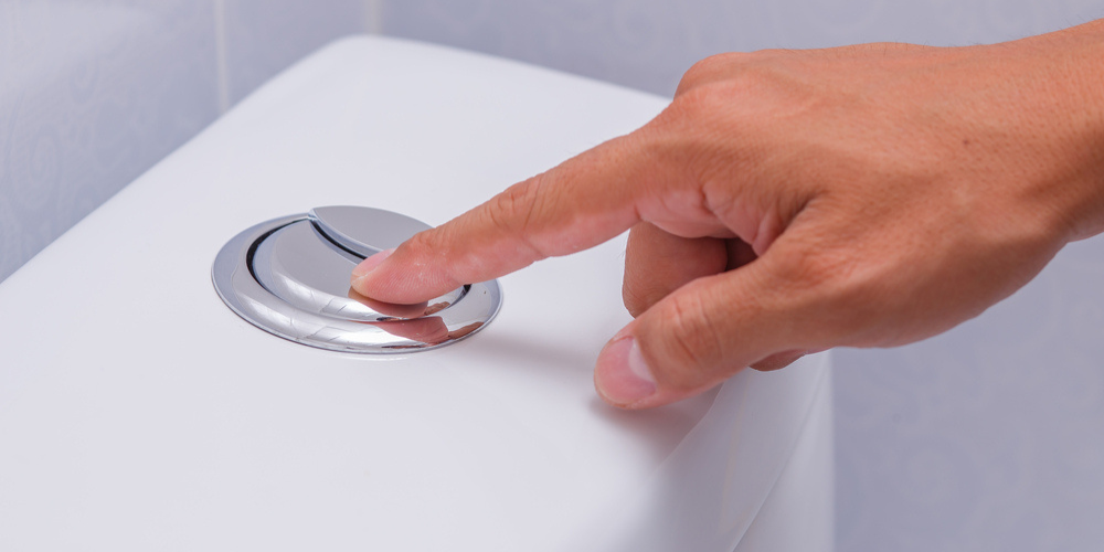 5. Tirer la chasse d’eau pour vérifier l’évacuation - ETS ROUBAIX - DEBOUCHAGE WC